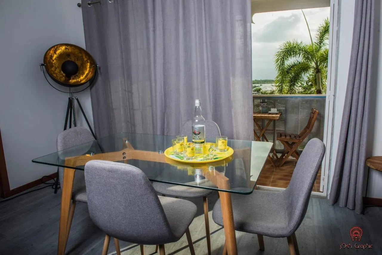 Appartement Moderne A La Marina Du Gosier Le Gosier